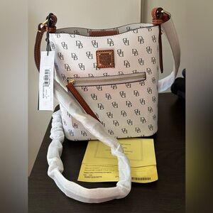 Dooney and Bourke Greta small Ridley